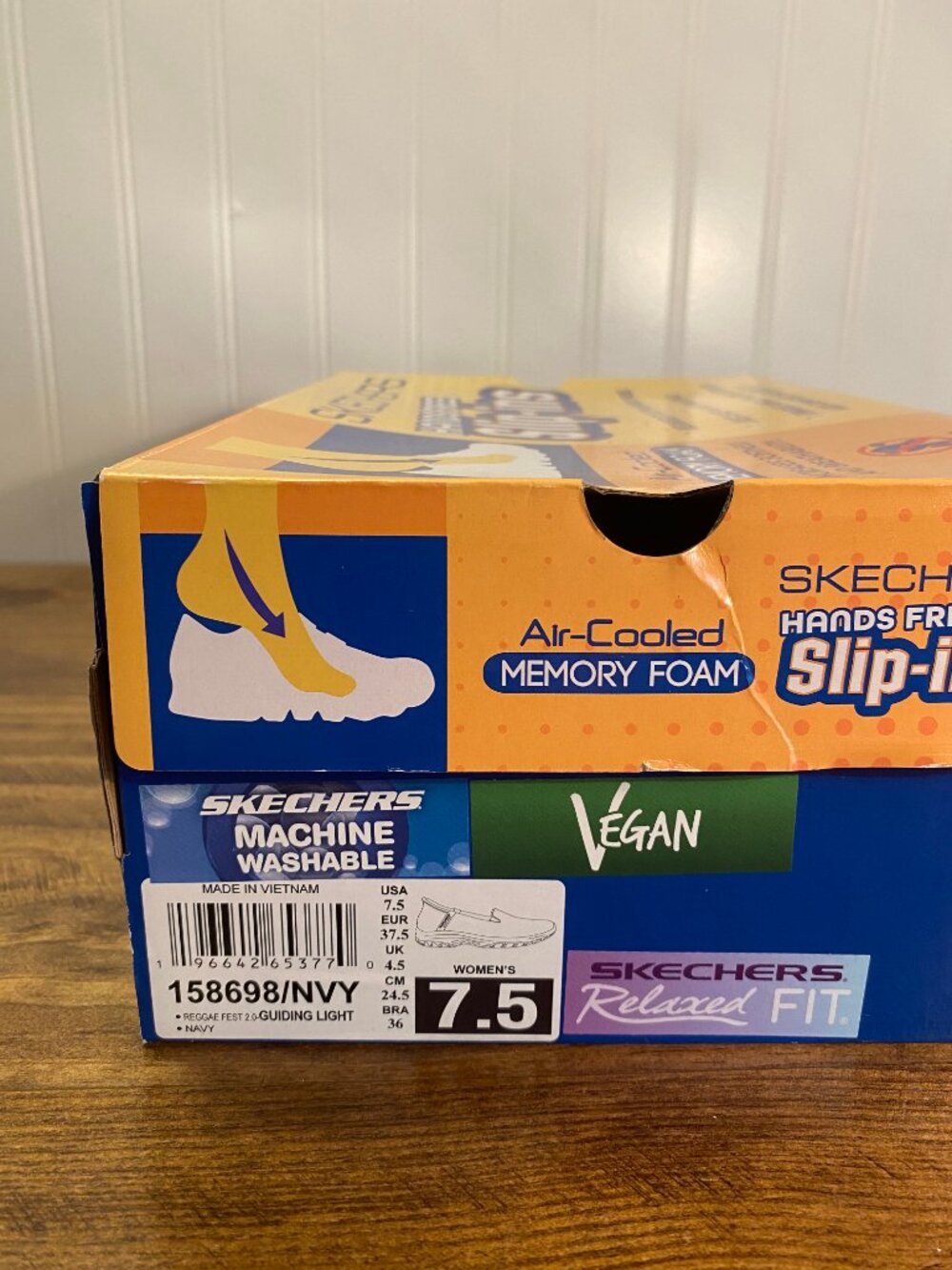 SKECHERS Relaxed Fit Slip-in's - Guiding Light Memory Foam slides - Size 7.5 - Picture 12 of 12